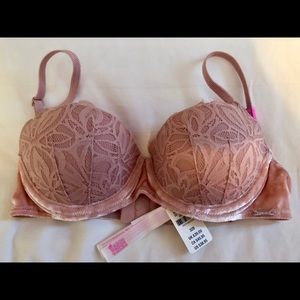 Victoria’s Secret Pink Velvet Date Push-up Bra